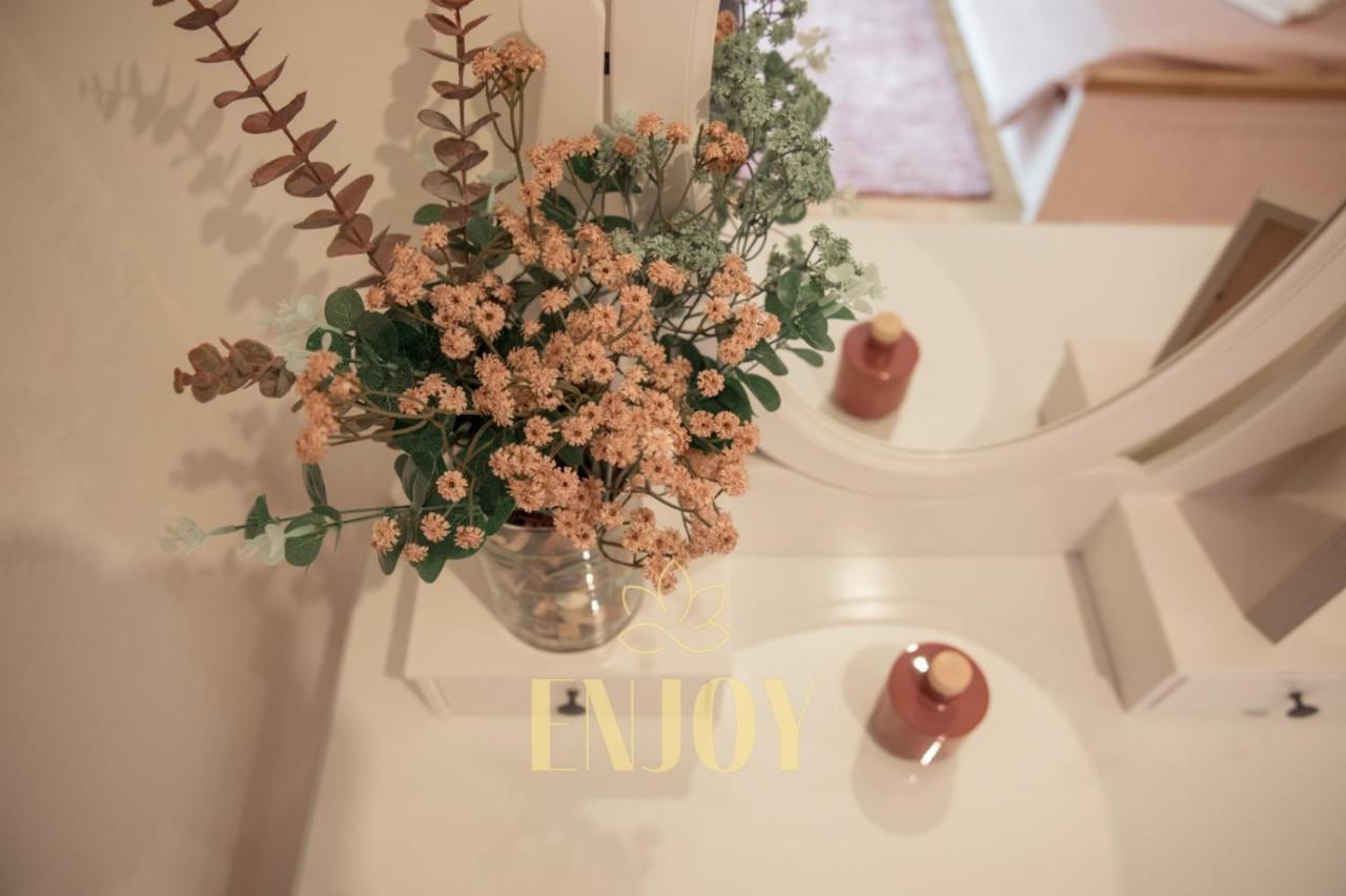 Enjoy Flat By Tonsdeverde Braga Exteriör bild