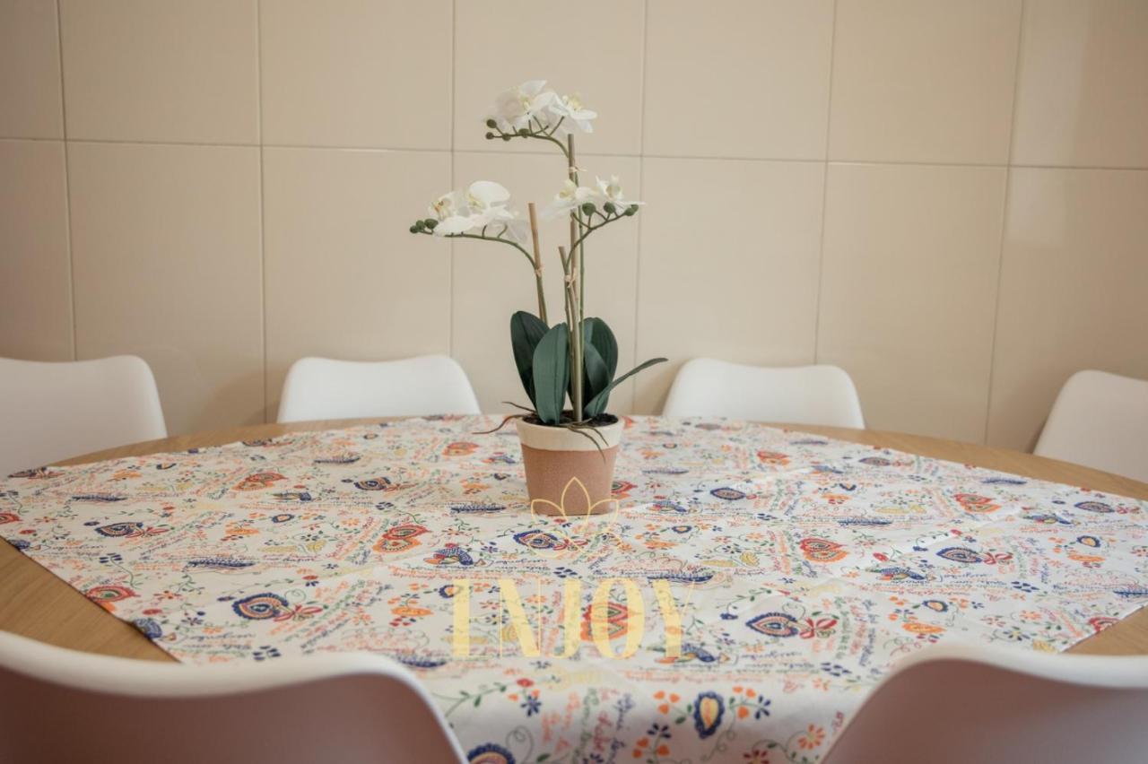 Enjoy Flat By Tonsdeverde Braga Exteriör bild