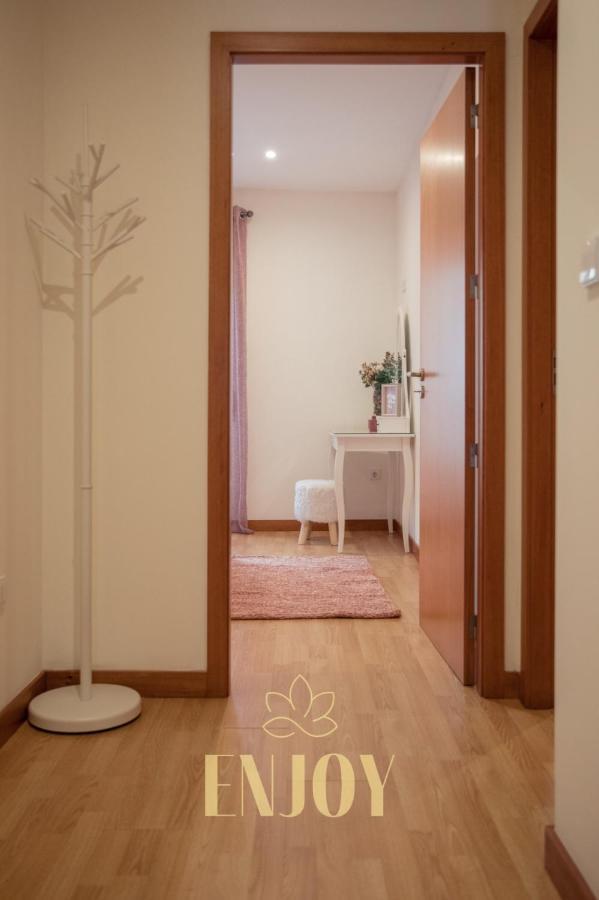 Enjoy Flat By Tonsdeverde Braga Exteriör bild
