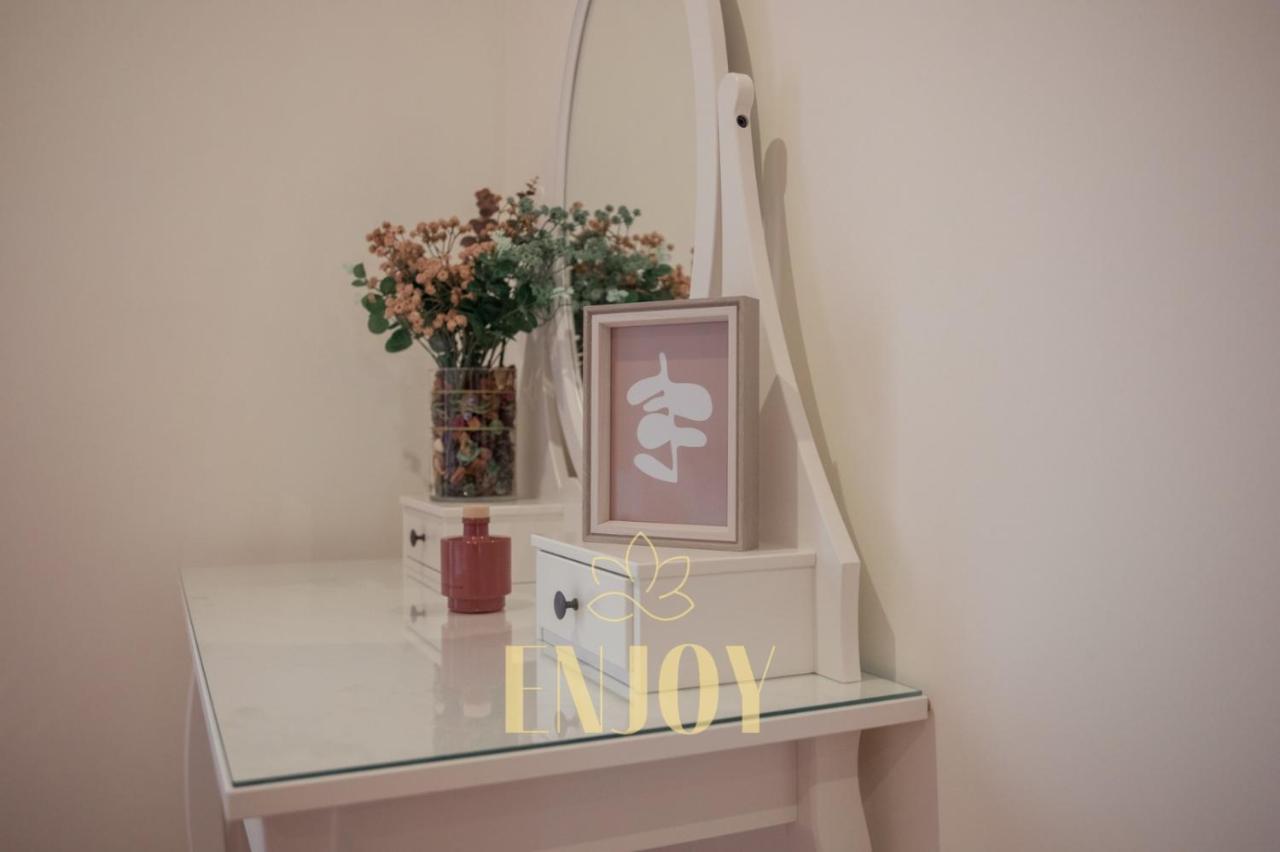 Enjoy Flat By Tonsdeverde Braga Exteriör bild